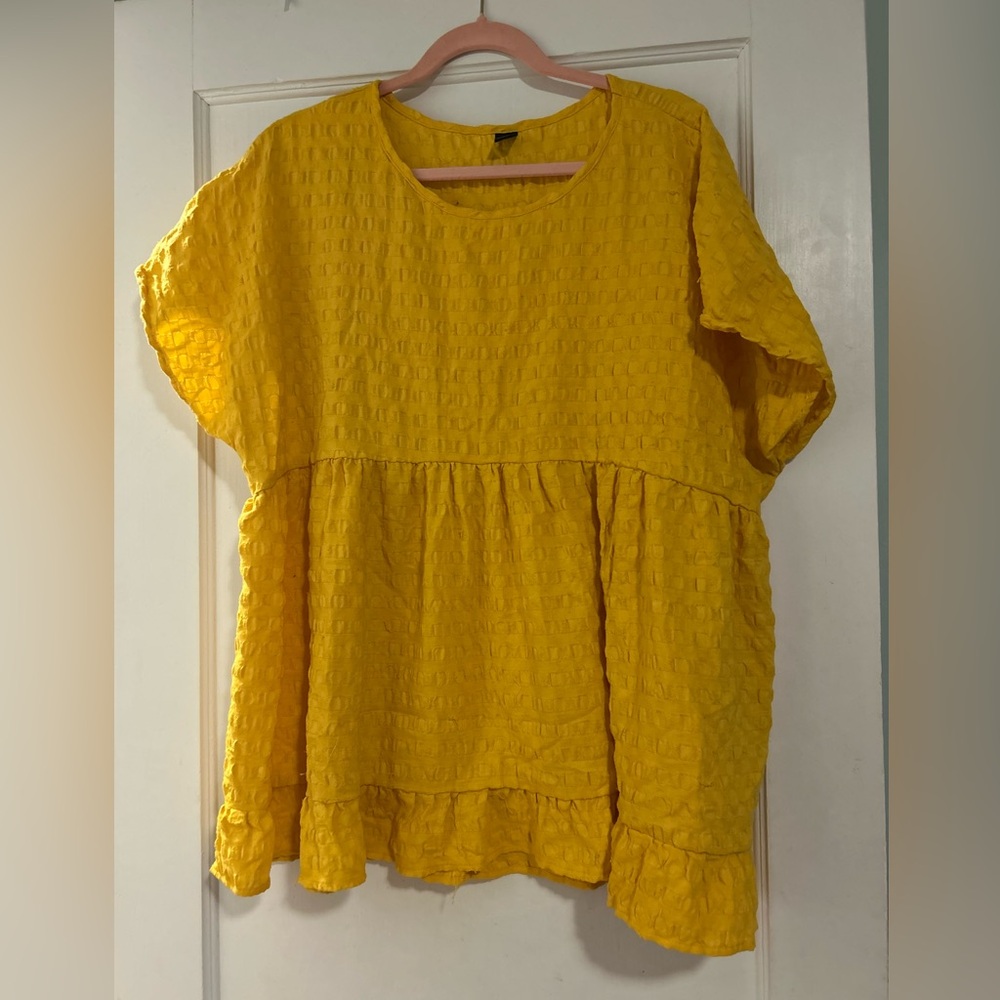 Yellow Textured Short Sleeve Blouse